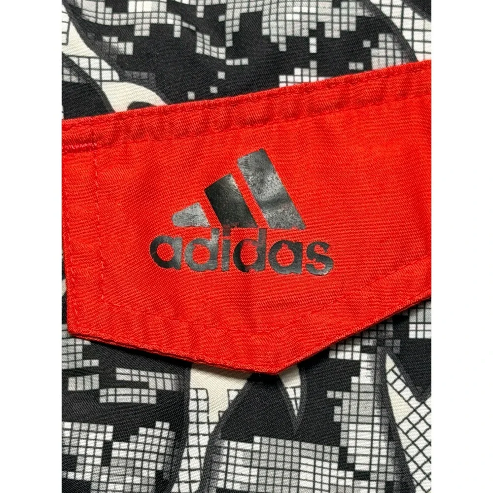Adidas Shark Digital Camo Swim‎ Trunks Black White Red Size M Boys Board Shorts